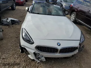 2020 BMW Z4 sDriveM40i with VIN WBAHF9C04LWW37893, listed as a Copart auction lot 81354513 with 0 mi miles. Bid and sale history available at carsss.com. Image 5.