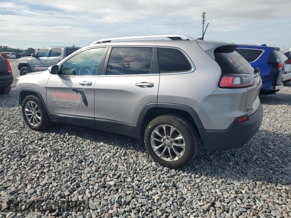 2019 Jeep Cherokee Latitude Plus with VIN 1C4PJLLB7KD202453, listed as a Copart auction lot 61230555 with 141,830 mi miles and Non repairable. Bid and sale history available at DreamBid. Image 2.