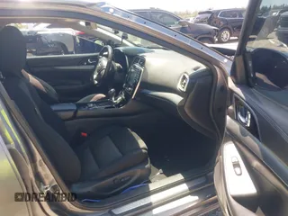 2016 Nissan Maxima SL with VIN 1N4AA6AP9GC901494, listed as a IAAI auction lot 42023106 with 160,581 mi miles and . Bid and sale history available at DreamBid. Image 5.