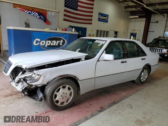 1992 Mercedes-Benz S 320 z VIN WDBGA32E4NA019320, wystawiony jako Copart lot #55062305 z przebiegiem 163 212 mil mil oraz Szkoda całkowita • Salvage title. Historia ofert i sprzedaży dostępna na DreamBid. Obrazek 1.