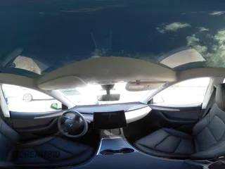 2023 Tesla Model Y Long Range z VIN 7SAYGDEE0PA128888, wystawiony jako IAAI lot #41410085 z przebiegiem 12 578 mil mil oraz . Historia ofert i sprzedaży dostępna na DreamBid. Obrazek 18.