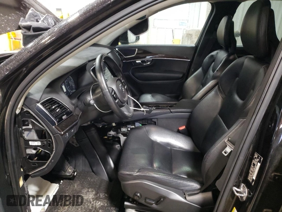 2016 Volvo XC90 T6 Momentum with VIN YV4A22PK2G1044567, listed as a Copart auction lot 51712435 with 77,896 mi miles and Salvage Title. Bid and sale history available at DreamBid. Image 7.