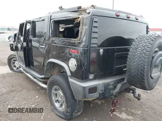 2007 Hummer H2 SUV z VIN 5GRGN23UX7H111093, wystawiony jako IAAI lot #41262675 z przebiegiem Nie podano mil oraz . Historia ofert i sprzedaży dostępna na DreamBid. Obrazek 3.