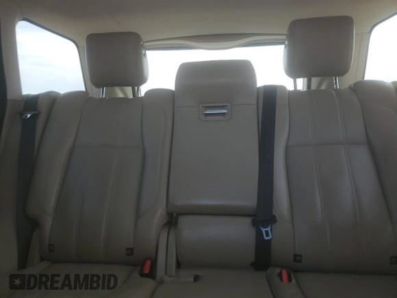 2014 Land Rover Range Rover HSE with VIN SALGS2WF1EA189350, listed as a Copart auction lot 55847345 with 114,410 mi miles and Clean Title. Bid and sale history available at DreamBid. Image 10.
