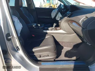 2015 Acura RLX Advance Pkg with VIN JH4KC1F91FC000347, listed as a IAAI auction lot 41323967 with 98,957 mi miles. Bid and sale history available at carsss.com. Image 5.