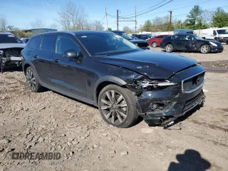 2021 Volvo V60 z VIN YV4102WK7M1074487, wystawiony jako Copart lot #51158164 z przebiegiem 45 862 mil mil oraz . Historia ofert i sprzedaży dostępna na DreamBid. Obrazek 4.