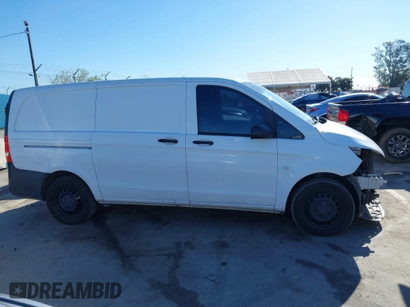 2019 Mercedes-Benz Metris Cargo z VIN WD3PG2EAXK3530575, wystawiony jako IAAI lot #41813709 z przebiegiem 136 174 mil mil oraz . Historia ofert i sprzedaży dostępna na DreamBid. Obrazek 14.