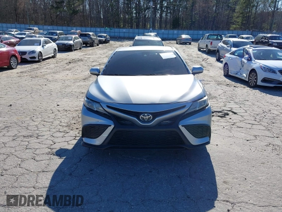 2021 Toyota Camry SE Nightshade with VIN 4T1G11AK1MU529646, listed as a IAAI auction lot 41650962 with 57,879 mi miles. Bid and sale history available at carsss.com. Image 13.