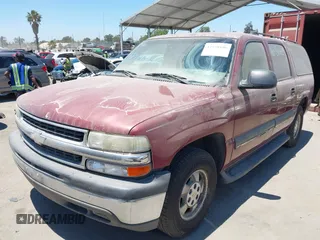 2003 Chevrolet Suburban LT z VIN 1GNEC16Z23J218746, wystawiony jako IAAI lot #42528186 z przebiegiem 132 078 mil mil oraz . Historia ofert i sprzedaży dostępna na DreamBid. Obrazek 2.