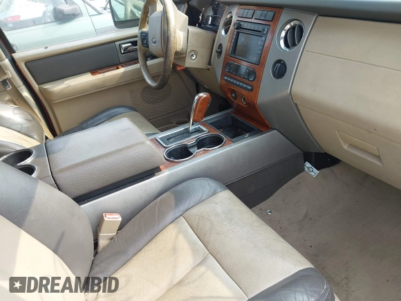 2007 Ford Expedition Eddie Bauer with VIN 1FMFU18577LA36874, listed as a IAAI auction lot 42417680 with Not provided miles and . Bid and sale history available at DreamBid. Image 5.