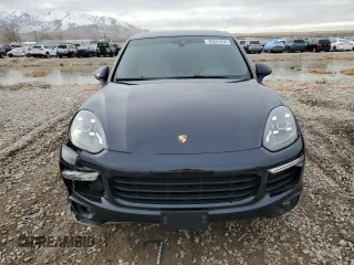 2017 Porsche Cayenne S z VIN WP1AB2A20HLA53039, wystawiony jako Copart lot #85044834 z przebiegiem 56 737 mil mil oraz Szkody całkowita. Historia ofert i sprzedaży dostępna na DreamBid. Obrazek 5.