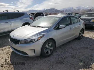 2018 Kia Forte LX with VIN 3KPFL4A70JE214421, listed as a Copart auction lot 47562495 with 86,213 mi miles and Salvage Title. Bid and sale history available at carsss.com. Image 1.