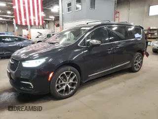 2021 Chrysler Pacifica Limited z VIN 2C4RC3GG1MR595214, wystawiony jako Copart lot #84169164 z przebiegiem 30 737 mil mil oraz Szkoda całkowita • Salvage title. Historia ofert i sprzedaży dostępna na DreamBid. Obrazek 1.