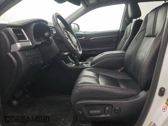 2019 Toyota Highlander SE with VIN 5TDJZRFH3KS975667, listed as a Copart auction lot 62555355 with 40,912 mi miles and Salvage title. Bid and sale history available at DreamBid. Image 7.