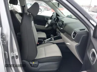 2024 Hyundai Venue Limited with VIN KMHRC8A37RU306393, listed as a IAAI auction lot 41532801 with 11,605 mi miles and . Bid and sale history available at DreamBid. Image 5.