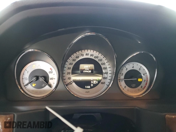 2013 Mercedes-Benz GLK 350 with VIN WDCGG5HB1DF942049, listed as a Copart auction lot 49724165 with 199,438 mi miles and Salvage Title. Bid and sale history available at DreamBid. Image 9.