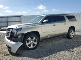 2017 Chevrolet Suburban LT z VIN 1GNSCHKC5HR141697, wystawiony jako Copart lot #53506125 z przebiegiem 160 717 mil mil oraz Czysty tytuł • Clean title. Historia ofert i sprzedaży dostępna na DreamBid. Obrazek 1.
