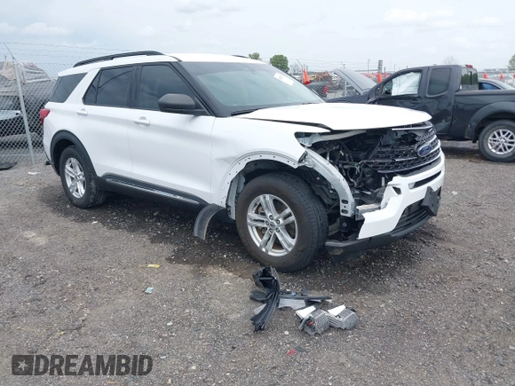2020 Ford Explorer XLT with VIN 1FMSK7DH4LGC22642, listed as a IAAI auction lot 41932776 with 45,099 mi miles and . Bid and sale history available at carsss.com. Image 1.