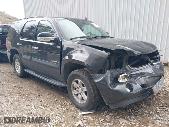 2008 GMC Yukon SLT 4SB with VIN 1GKFC13J18R118629, listed as a IAAI auction lot 41798020 with 215,760 mi miles and . Bid and sale history available at DreamBid. Image 1.