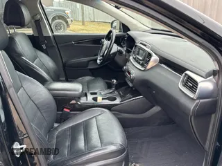 2016 Kia Sorento EX with VIN 5XYPHDA56GG094981, listed as a Copart auction lot 51238105 with 194,632 mi miles and Clean Title. Bid and sale history available at carsss.com. Image 5.