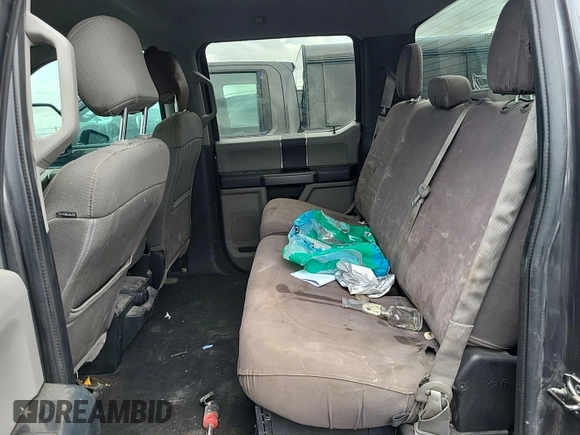 2019 Ford F-250 XL with VIN 1FT7W2BT3KEF53800, listed as a IAAI auction lot 42670822 with 180,316 mi miles and . Bid and sale history available at DreamBid. Image 28.