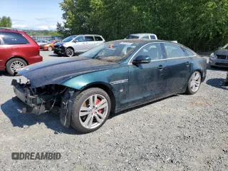 2012 Jaguar XJ XJL z VIN SAJWA2GB0CLV32573, wystawiony jako Copart lot #59423475 z przebiegiem Nie podano mil oraz Czysty tytuł • Clean title. Historia ofert i sprzedaży dostępna na DreamBid. Obrazek 1.