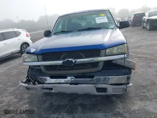 2003 Chevrolet Silverado 1500 LS with VIN 2GCEC19V031125512, listed as a IAAI auction lot 41884903 with 1 mi miles. Bid and sale history available at carsss.com. Image 6.