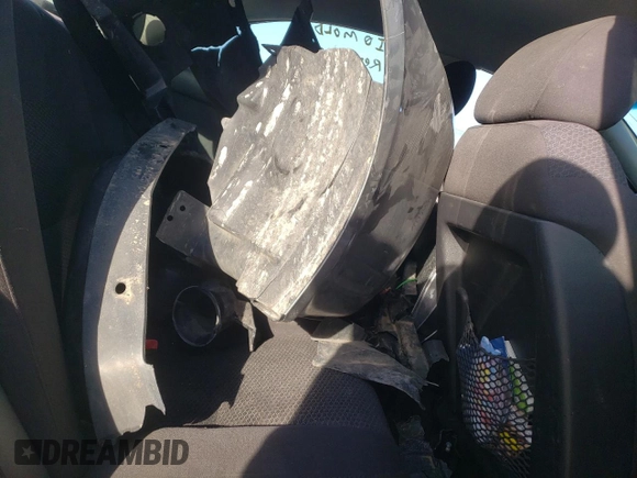2006 Pontiac G6 with VIN 1G2ZF55B164191589, listed as a Copart auction lot 53996175 with 216,224 mi miles and Salvage title. Bid and sale history available at DreamBid. Image 10.