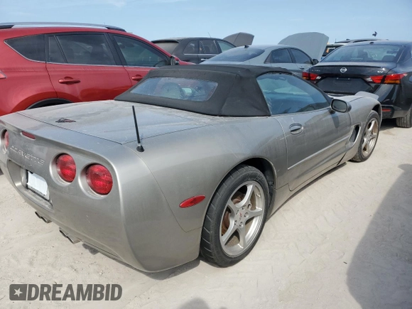 2002 Chevrolet Corvette with VIN 1G1YY32G625118415, listed as a Copart auction lot 76547604 with 0 mi miles and Non Repairable. Bid and sale history available at carsss.com. Image 3.