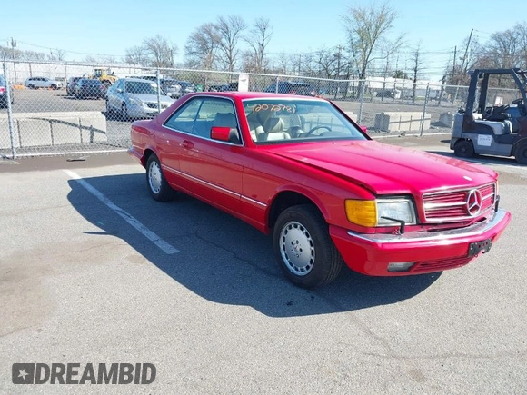 1988 Mercedes-Benz 560 with VIN WDBCA45D0JA390136, listed as a IAAI auction lot 42072781 with 126,325 mi miles and . Bid and sale history available at DreamBid. Image 1.