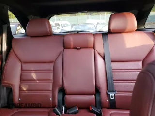 2016 Kia Sorento SXL z VIN 5XYPKDA16GG001293, wystawiony jako Copart lot #85128944 z przebiegiem 121 180 mil mil oraz Szkoda całkowita • Salvage title. Historia ofert i sprzedaży dostępna na DreamBid. Obrazek 10.