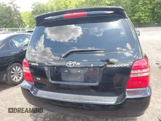 2003 Toyota Highlander z VIN JTEGF21A430113160, wystawiony jako IAAI lot #42224456 z przebiegiem 237 175 mil mil oraz . Historia ofert i sprzedaży dostępna na DreamBid. Obrazek 17.