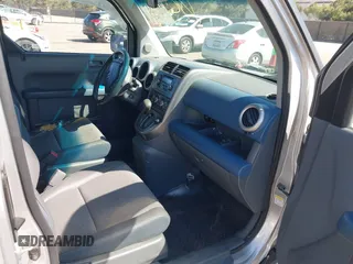 2006 Honda Element EX-P with VIN 5J6YH28726L022561, listed as a IAAI auction lot 41671117 with Not Provided miles and . Bid and sale history available at DreamBid. Image 5.