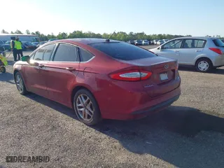 2016 Ford Fusion SE with VIN 3FA6P0HD3GR311676, listed as a IAAI auction lot 42032342 with 117,178 mi miles. Bid and sale history available at carsss.com. Image 3.