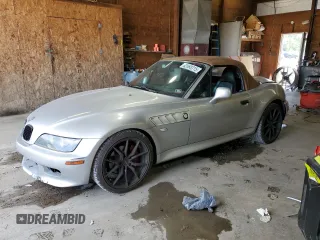 2000 BMW Z3 2.5 with VIN WBACH934XYLM91225, listed as a Copart auction lot 62688315 with 116,810 mi miles and Salvage title. Bid and sale history available at DreamBid. Image 1.