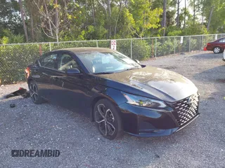 2024 Nissan Altima SR z VIN 1N4BL4CV9RN308420, wystawiony jako IAAI lot #41904348 z przebiegiem 11 473 mil mil oraz . Historia ofert i sprzedaży dostępna na DreamBid. Obrazek 1.