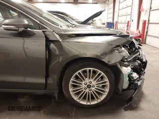 2015 Ford Fusion SE with VIN 3FA6P0H96FR293510, listed as a IAAI auction lot 41897900 with 76,744 mi miles and . Bid and sale history available at carsss.com. Image 18.