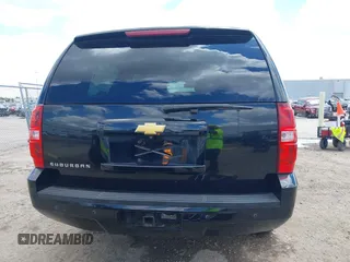 2013 Chevrolet Suburban LT с VIN 1GNSCJE04DR146389, выставлен на аукционе IAAI как лот 42234931 с пробегом 77 555 миль миль и . История ставок и продаж доступна на DreamBid. Изображение 16.
