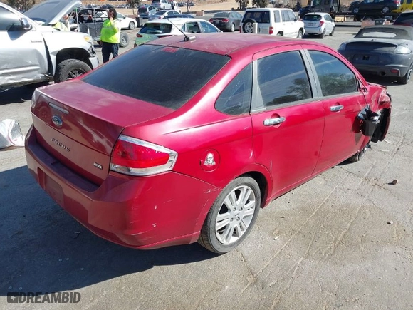 2010 Ford Focus SEL with VIN 1FAHP3HN2AW186578, listed as a IAAI auction lot 41410089 with 141,104 mi miles. Bid and sale history available at carsss.com. Image 4.