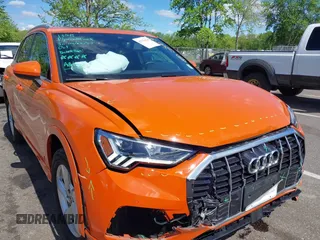 2022 Audi Q3 Premium Plus z VIN WA1BUCF36N1149539, wystawiony jako IAAI lot #42176930 z przebiegiem 13 152 mil mil oraz . Historia ofert i sprzedaży dostępna na DreamBid. Obrazek 17.