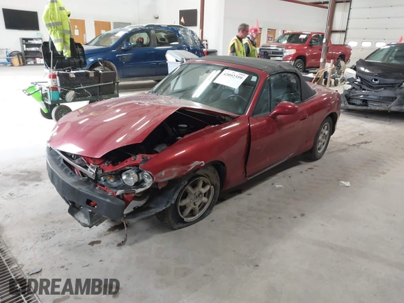 2001 Mazda MX-5 Miata with VIN JM1NB353X10215794, listed as a IAAI auction lot 42092359 with 121,684 mi miles and . Bid and sale history available at DreamBid. Image 18.