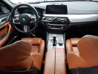 2019 BMW M5 Competition z VIN WBSJF0C54KB447781, wystawiony jako Copart lot #63513033 z przebiegiem 27 417 mil mil oraz Szkoda całkowita • Salvage title. Historia ofert i sprzedaży dostępna na DreamBid. Obrazek 8.