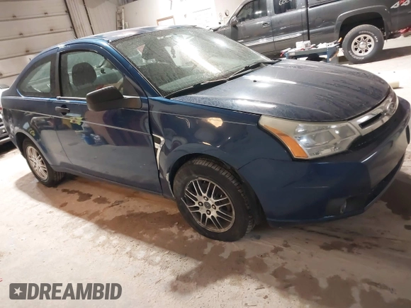 2008 Ford Focus SE with VIN 1FAHP33NX8W242851, listed as a IAAI auction lot 41812413 with 162,547 mi miles. Bid and sale history available at carsss.com. Image 1.