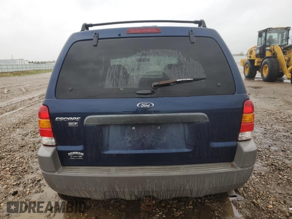 2002 Ford Escape XLT Choice with VIN 1FMYU04182KD34094, listed as a Copart auction lot 57299225 with 154,784 mi miles and Salvage title. Bid and sale history available at DreamBid. Image 6.