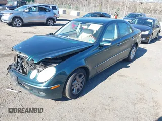 2006 Mercedes-Benz E 350 with VIN WDBUF87J26X187883, listed as a IAAI auction lot 41832453 with 194,619 mi miles and . Bid and sale history available at carsss.com. Image 17.