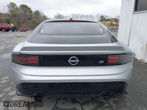 2024 Nissan Z Performance с VIN JN1BZ4BH8RM362157, выставлен на аукционе IAAI как лот 41553369 с пробегом 398 миль миль и . История ставок и продаж доступна на DreamBid. Изображение 16.