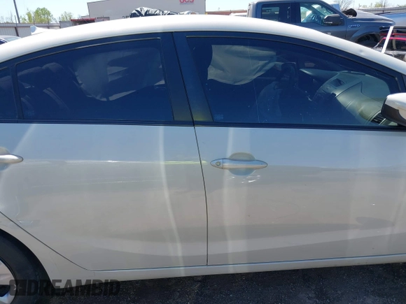 2015 Kia Forte LX with VIN KNAFK4A64F5341781, listed as a IAAI auction lot 42006968 with 219,151 mi miles and . Bid and sale history available at carsss.com. Image 13.