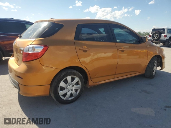 2009 Toyota Matrix S z VIN 2T1KE40E19C006065, wystawiony jako Copart lot #58270085 z przebiegiem 98 151 mil mil oraz Czysty tytuł • Clean title. Historia ofert i sprzedaży dostępna na DreamBid. Obrazek 3.