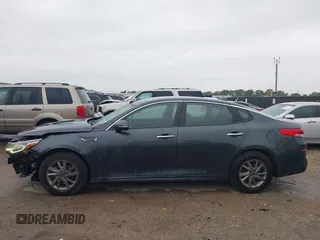 2020 Kia Optima LX с VIN 5XXGT4L30LG383721, выставлен на аукционе IAAI как лот 42429025 с пробегом 112 163 миль миль и . История ставок и продаж доступна на DreamBid. Изображение 15.