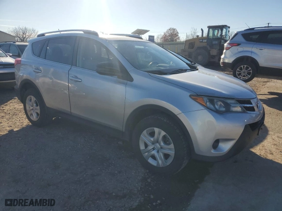 2013 Toyota RAV4 LE with VIN JTMBFREVXDD015216, listed as a Copart auction lot 79136074 with 122,724 mi miles and Clean Title. Bid and sale history available at carsss.com. Image 4.
